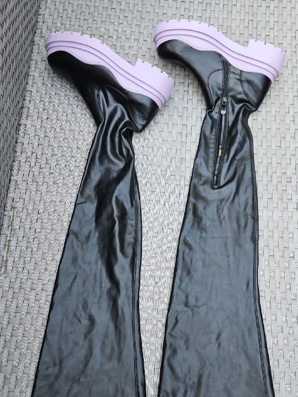 Azalea Wang Black Naomi Thigh High Boots  Purple Lug Sole Boots Flatform Size 9 - Picture 13 of 17
